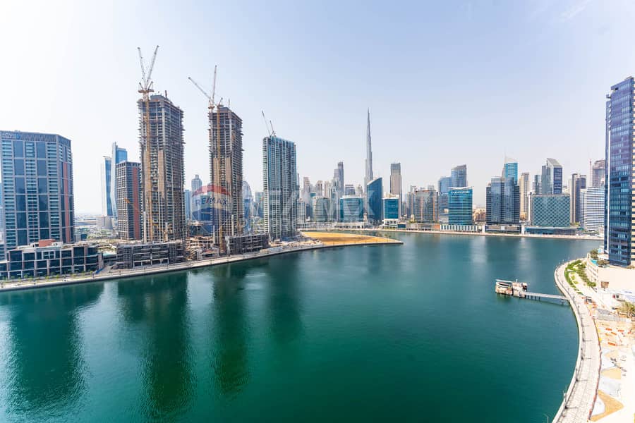 Full Burj and Canal View | 2 Parking Covered Full Burj and Canal View | 2 Parking Covered