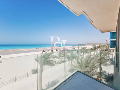 3 Cпальни Апартамент в аренду в Остров Садият, Абу-Даби - mamsha-saadiyat-island-abu-dhabi-balcony (3). JPG