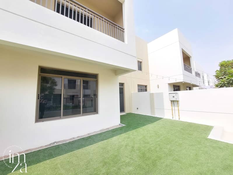 Таунхаус в Таун Сквер,Насим Таунхаусес, 3 cпальни, 150000 AED - 11782571 Таунхаус в Таун Сквер,Насим Таунхаусес, 3 cпальни, 150000 AED - 11782571