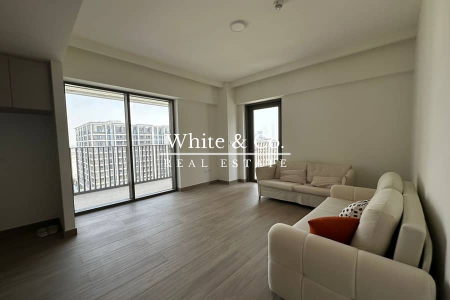 Corner Unit | Spacious | Part Furnished Corner Unit | Spacious | Part Furnished