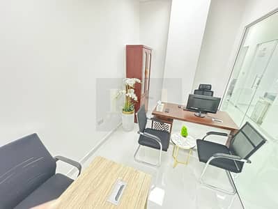 مکتب  للايجار في القرهود، دبي - 19e8e017-4038-4595-8083-c24087fcbfab. jpg