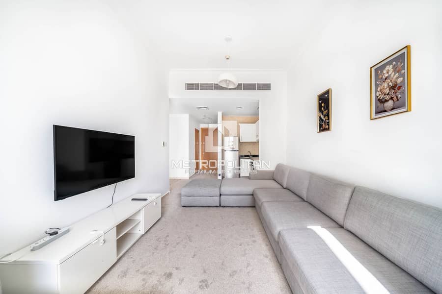 Vacant Unit | Canal View | Furnished and Upgraded Vacant Unit | Canal View | Furnished and Upgraded