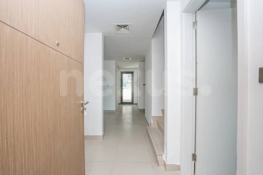 No Commission | Duplex | Maid Room | No Garden No Commission | Duplex | Maid Room | No Garden