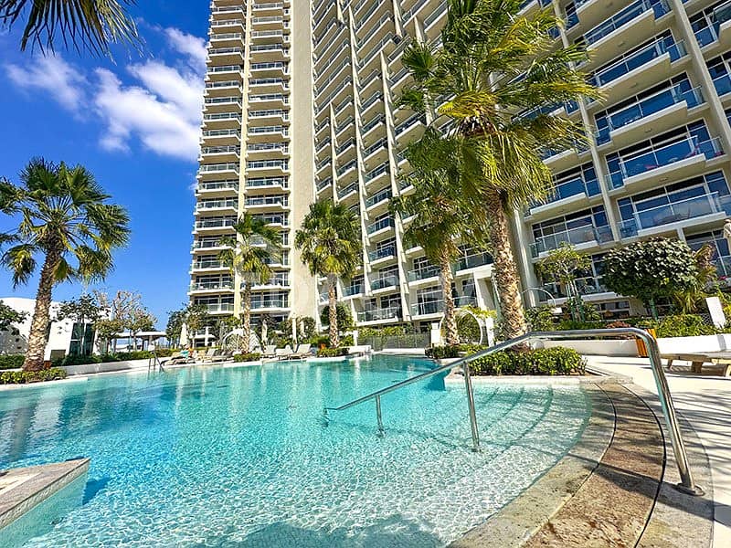 Pool View | Best Unit | Vacant on Transfer Pool View | Best Unit | Vacant on Transfer