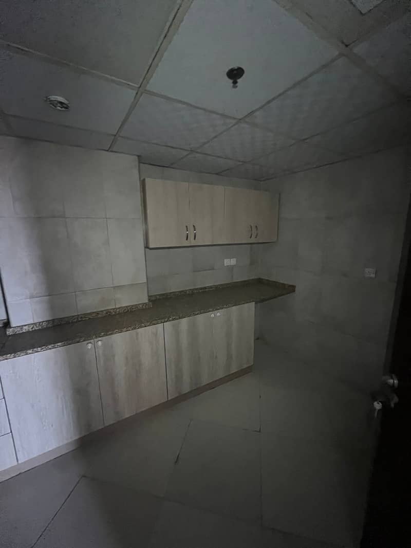 3 6aa5aba0-763a-4196-a013-c3012437cc59. jpg