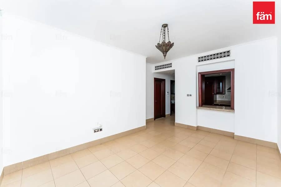 Mid Floor Unit, Negotiable, Arabic Luxury Mid Floor Unit, Negotiable, Arabic Luxury