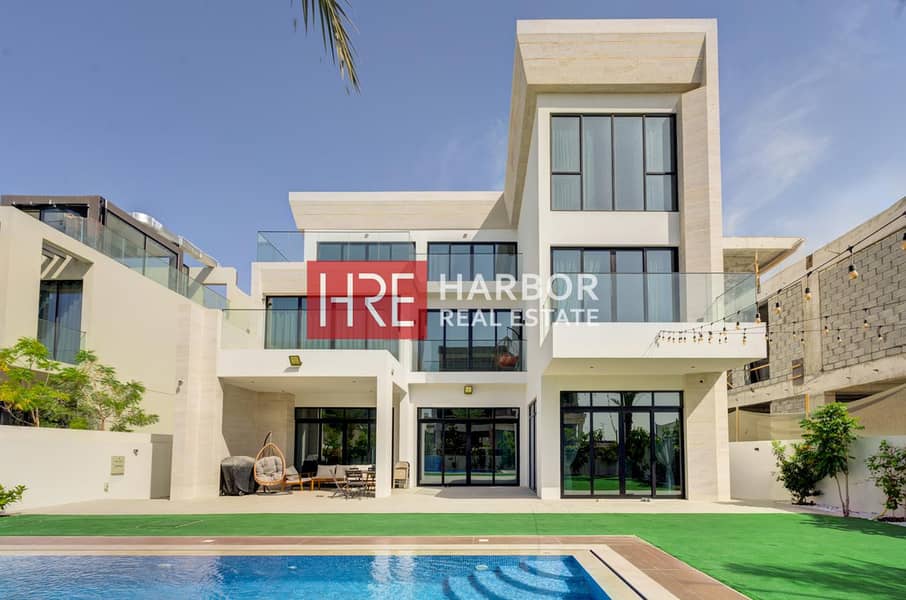 Luxurious Villa | Premium Amenities | Private Pool