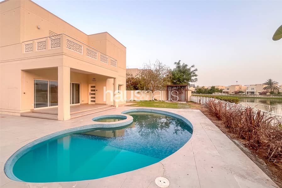 位于芳草青青,芳草青青9号 4 卧室的别墅 11500000 AED - 11376382 位于芳草青青,芳草青青9号 4 卧室的别墅 11500000 AED - 11376382