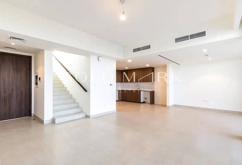 位于城市广场,马哈联排别墅 3 卧室的联排别墅 2800000 AED - 11784282 位于城市广场,马哈联排别墅 3 卧室的联排别墅 2800000 AED - 11784282
