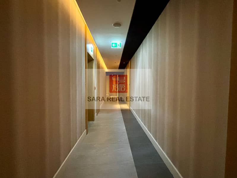 3 Corridor. JPG