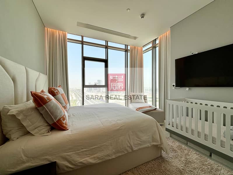 19 8.0 Master Bedroom. JPG
