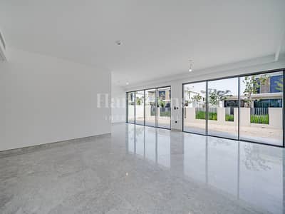 5 Bedroom Villa for Rent in Tilal Al Ghaf, Dubai - Ready To Move In | 5 Spacious Bedrooms | Modern
