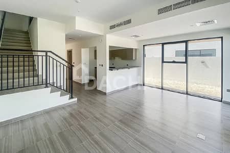 4 Bedroom Townhouse for Rent in DAMAC Hills, Dubai - Spacious 4BR+Maids | Park-Facing | Prime Location