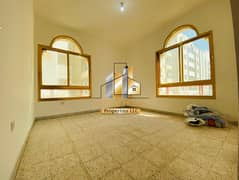شقة في الخالدية 3 غرف 75000 درهم - 11308300