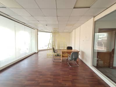 مکتب  للايجار في الكرامة، دبي - IMG-20250528-WA0178 - Copy. jpg