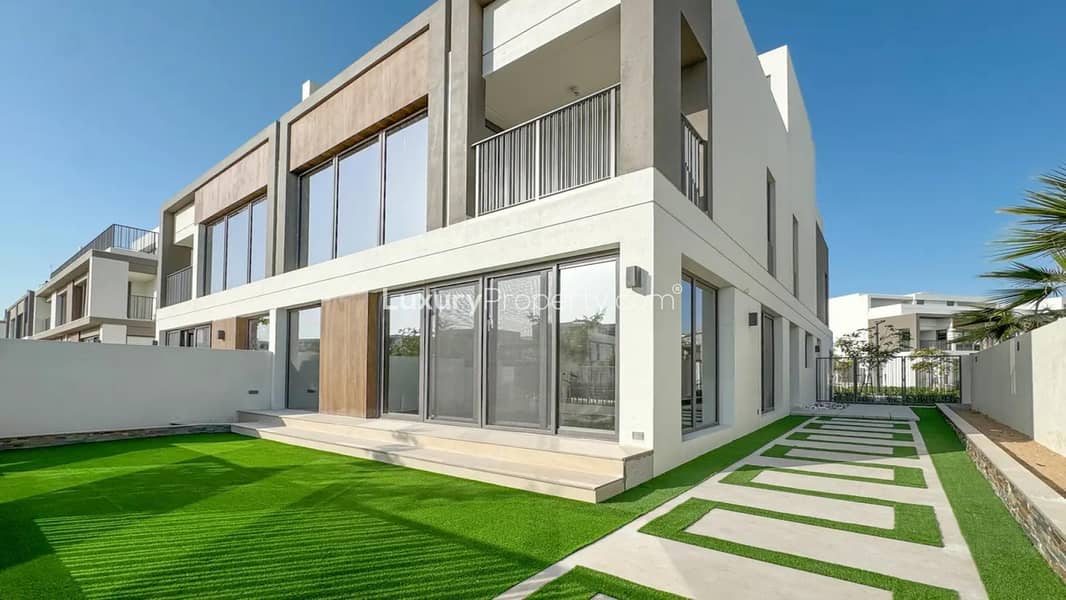 位于蒂拉尔阿尔加夫综合社区,奥拉别墅区 4 卧室的别墅 295000 AED - 11787491 位于蒂拉尔阿尔加夫综合社区,奥拉别墅区 4 卧室的别墅 295000 AED - 11787491