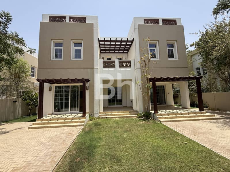 位于穆东城市社区,拉哈特别墅区 3 卧室的别墅 310000 AED - 11787659 位于穆东城市社区,拉哈特别墅区 3 卧室的别墅 310000 AED - 11787659