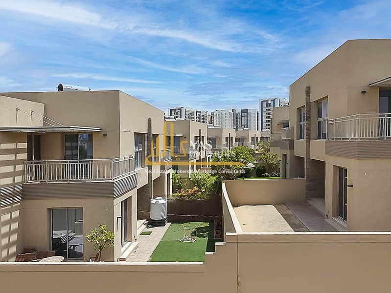 10 4BR MOD TH END PHASE 3-16. jpg