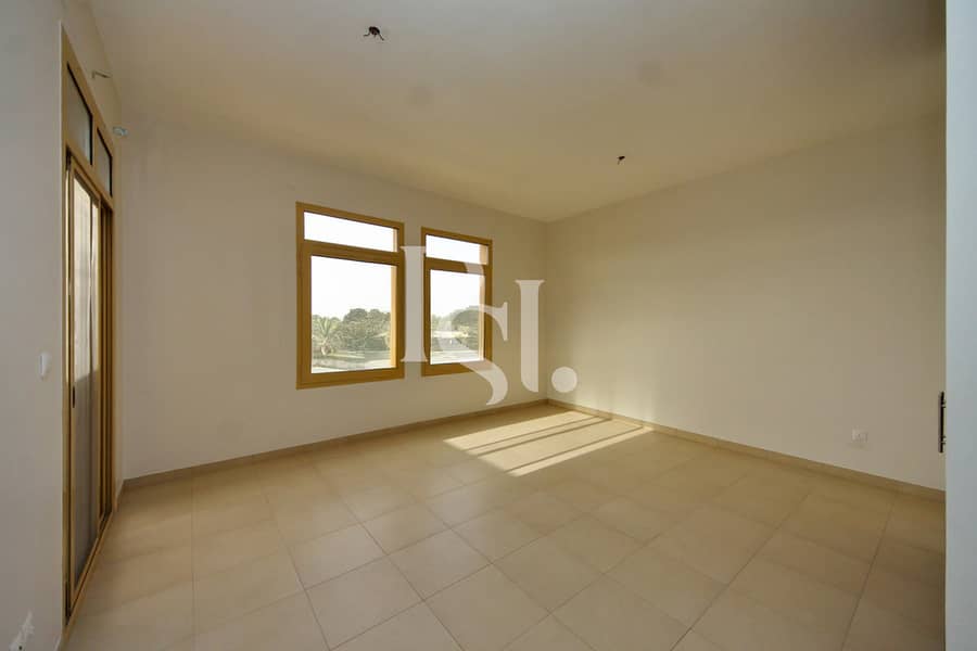7 4-bedroom-townhouse-abu-dhabi-aldar-golf-gardens-khuzama-master-bedroom. jpg