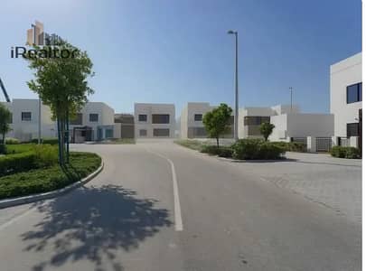 فیلا 5 غرف نوم للبيع في جزيرة ياس، أبوظبي - 7392e464f85b482cbbb9201d9121739d. jpg