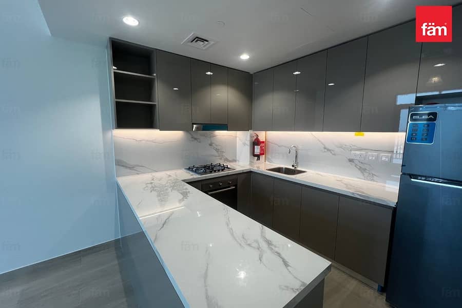 Vacant 2 BR | Chiller Free | Not used | 2 Bath Vacant 2 BR | Chiller Free | Not used | 2 Bath
