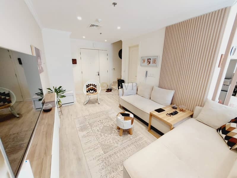 From 15 July | Stylish Duplex | Sunny And Bright | JVT From 15 July | Stylish Duplex | Sunny And Bright | JVT