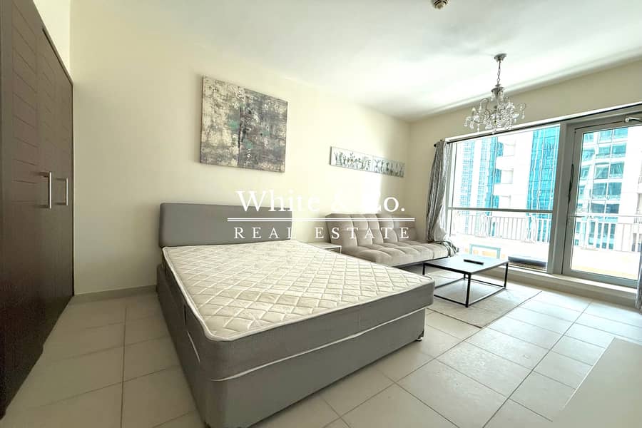 Vacant Now | Fountain View | Furnished Vacant Now | Fountain View | Furnished