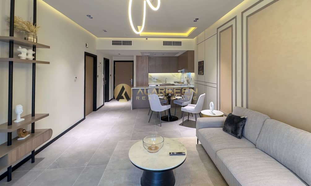 5 living room(7). jpg