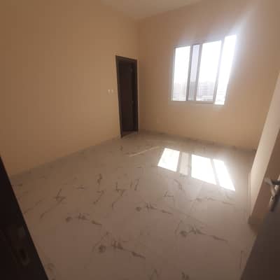 شقة 2 غرفة نوم للايجار في الجرف، عجمان - 5aee73df-6b69-4f72-8caa-bdad03509a7a. jpg
