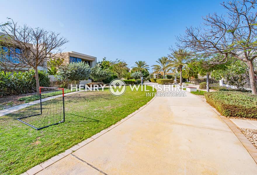 位于萨迪亚特岛,希德阿尔萨迪亚特 4 卧室的别墅 650000 AED - 11789765 位于萨迪亚特岛,希德阿尔萨迪亚特 4 卧室的别墅 650000 AED - 11789765