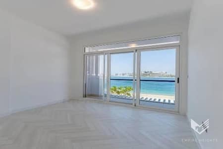 5 Bedroom Villa for Rent in Palm Jumeirah, Dubai - Stunning Full Sea View | Upgraded 5BR for Rent
