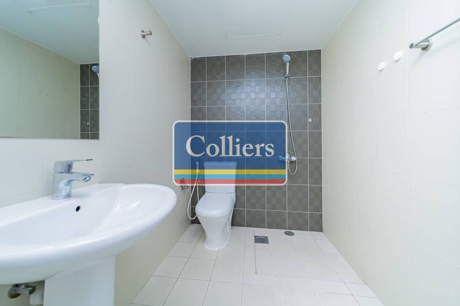 9 Colliers_HC -_-98. jpg