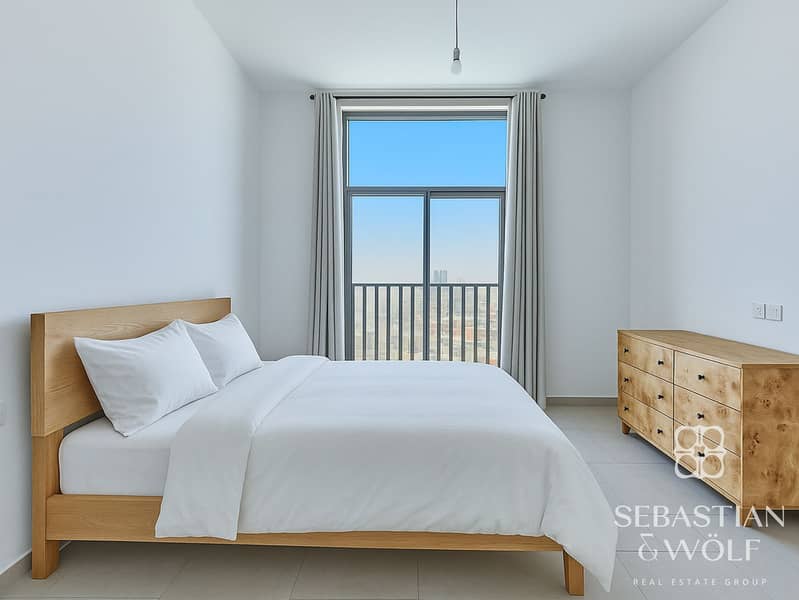 10 bedroom 1. jpg