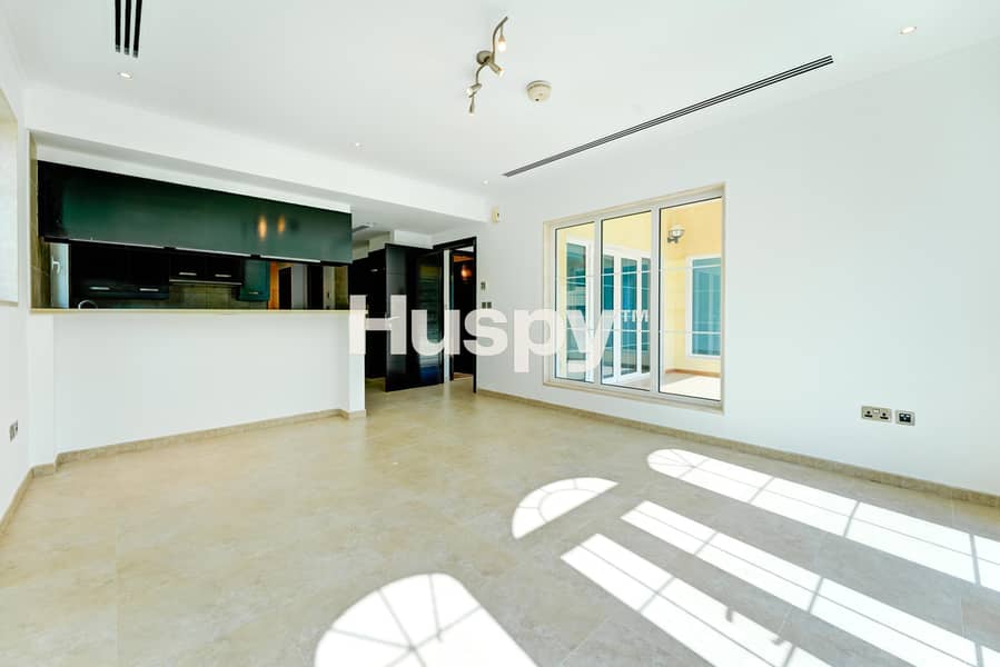 Corner Unit | Park View | Vacant Corner Unit | Park View | Vacant