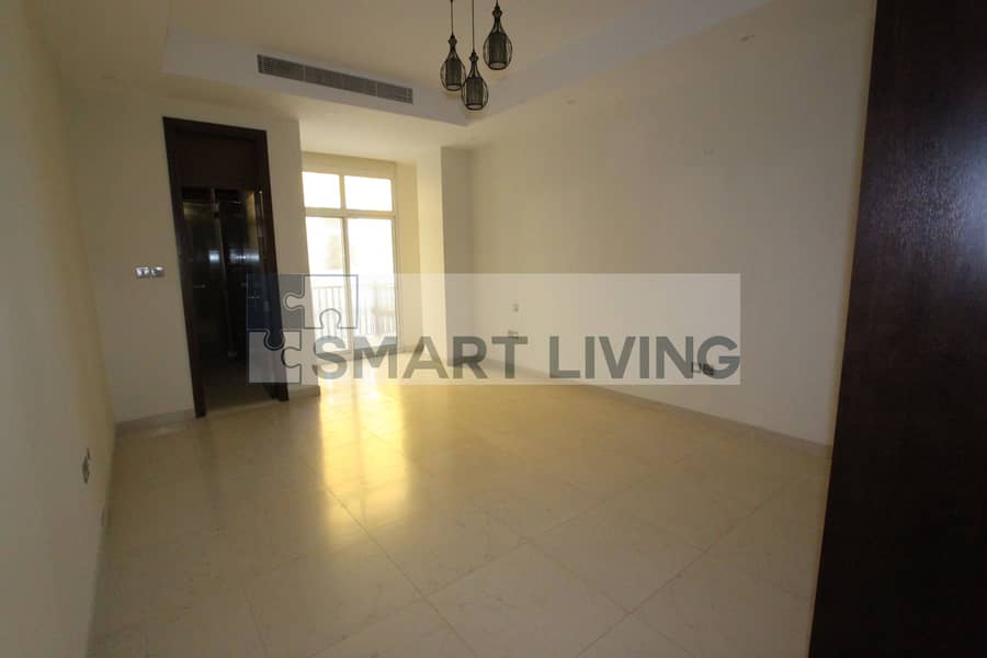 15 Marina_Atzert_Dubai_Real_Estate_Dubailand_The_Villa_Hacienda_Custom_Guestroom. JPG