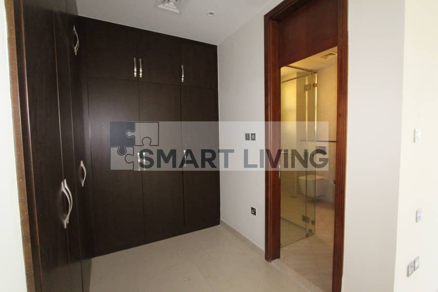20 Marina_Atzert_Dubai_Real_Estate_Dubailand_The_Villa_Hacienda_Custom_Wardrobes. JPG