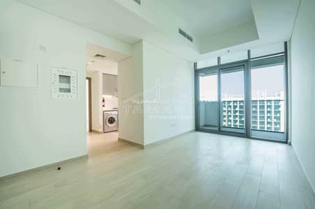 1 Bedroom Apartment for Sale in Al Jaddaf, Dubai - Skyline view High floor Prime location