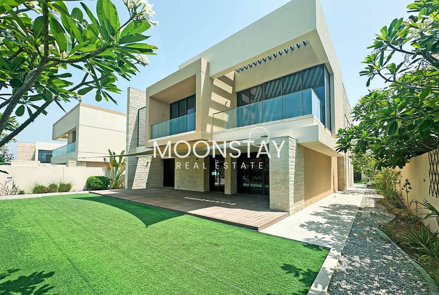 Stunning Villa | Luxurious | Ready To Move Stunning Villa | Luxurious | Ready To Move