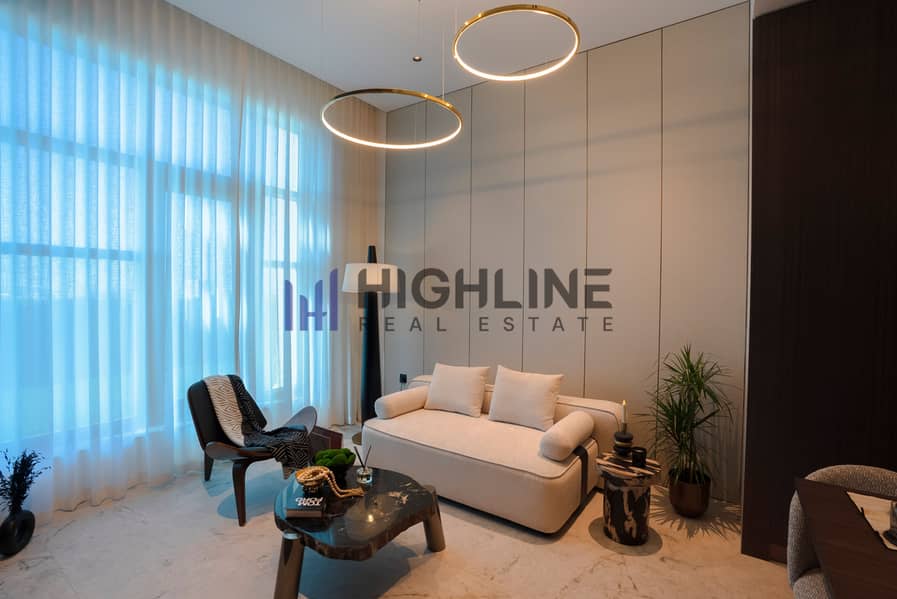 8 Bond Enclave Show-Apartment_1. JPG