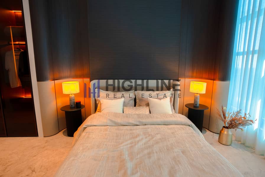 17 Bond Enclave Show-Apartment_17. JPG