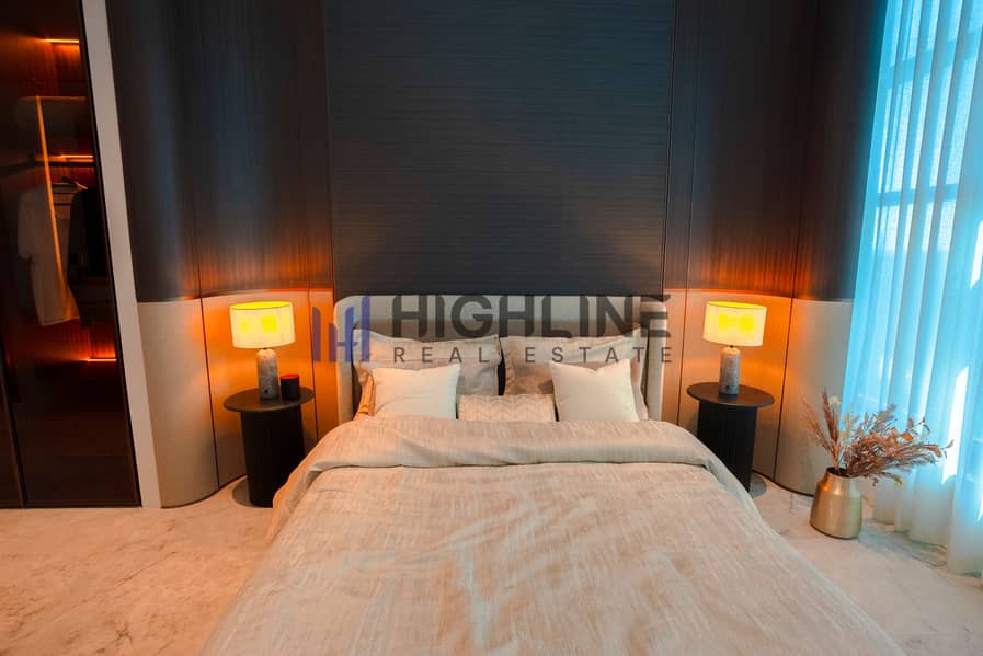 18 Bond Enclave Show-Apartment_18. JPG