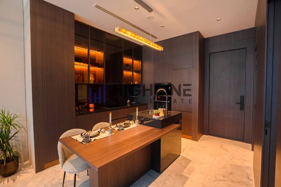 4 Bond Enclave Show-Apartment_8. JPG
