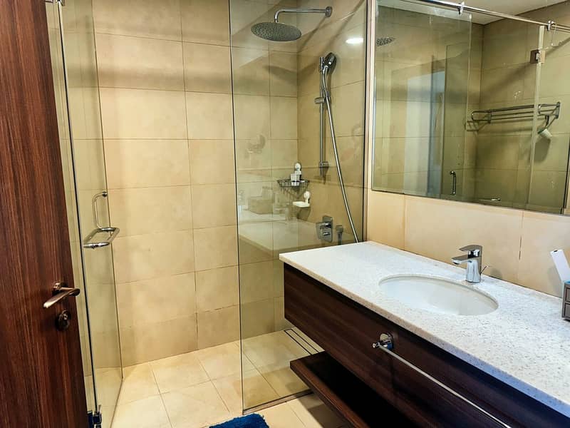 16 Avani+Palm+View+shower+4. jpg