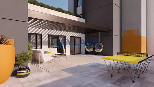 1 Спальня Апартамент Продажа в Аль Шамха, Абу-Даби - Reeman-Living-2. jpg