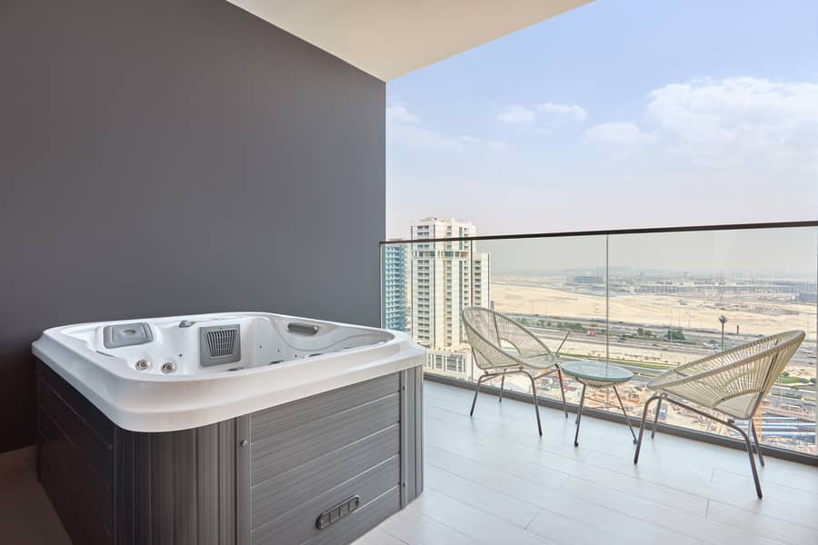 3 CLM_0339_HDR. jpg