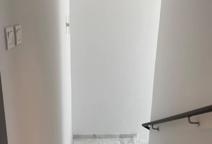 8 1853e04c-f481-47db-a527-e97129ab0b50. png
