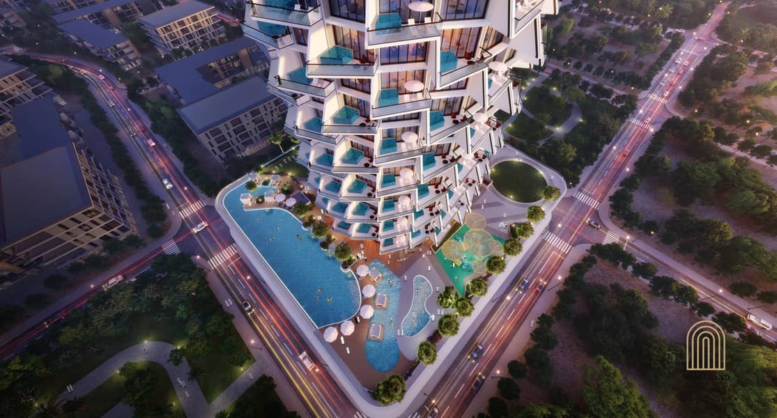 11 Exterior Royale 10. jpg
