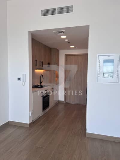 Studio for Sale in Town Square, Dubai - LIVA (9). jpeg