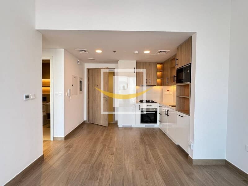 Brand New 1B/R Apt, Higher Floor, Read to Move in Brand New 1B/R Apt, Higher Floor, Read to Move in