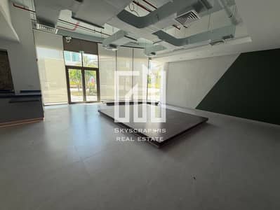 مکتب  للايجار في الخالدية، أبوظبي - WhatsApp Image 2025-05-29 at 3.47. 26 PM. jpeg